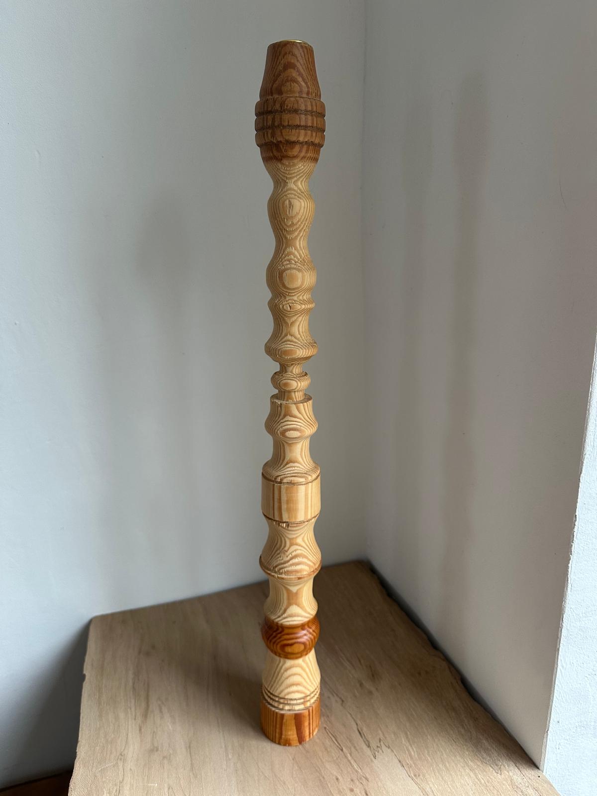 Gedraaide Grenen Altaar Kandelaar 62 cm